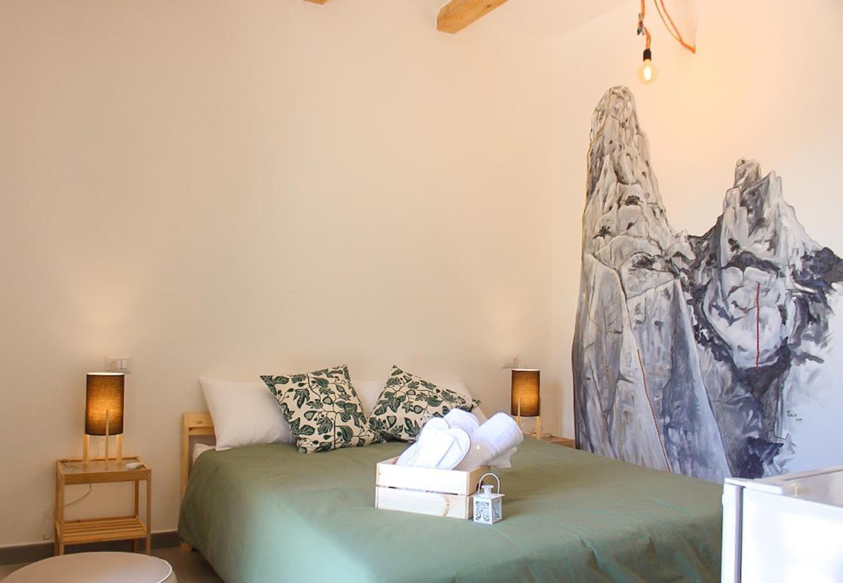 bedandclimbing Hotel Baunei Bagian luar foto
